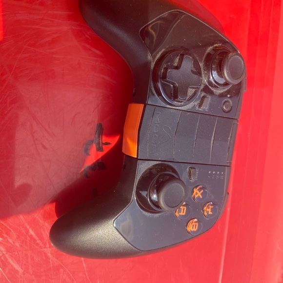 MOGA Controller Model 123252 for Android Smartphones - Picture 13 of 14